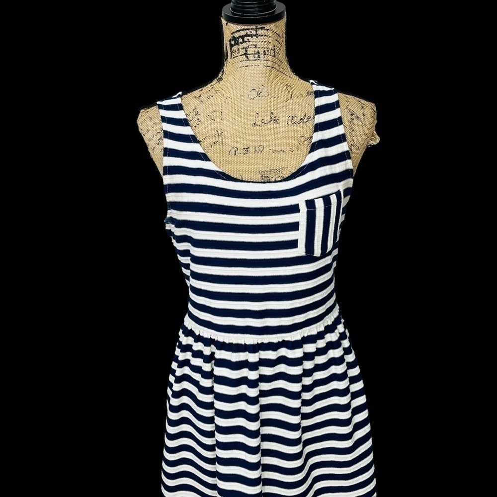 Maison Jules Textured Keyhole Back Striped Fit and Flare Dress - Picture 4 of 14